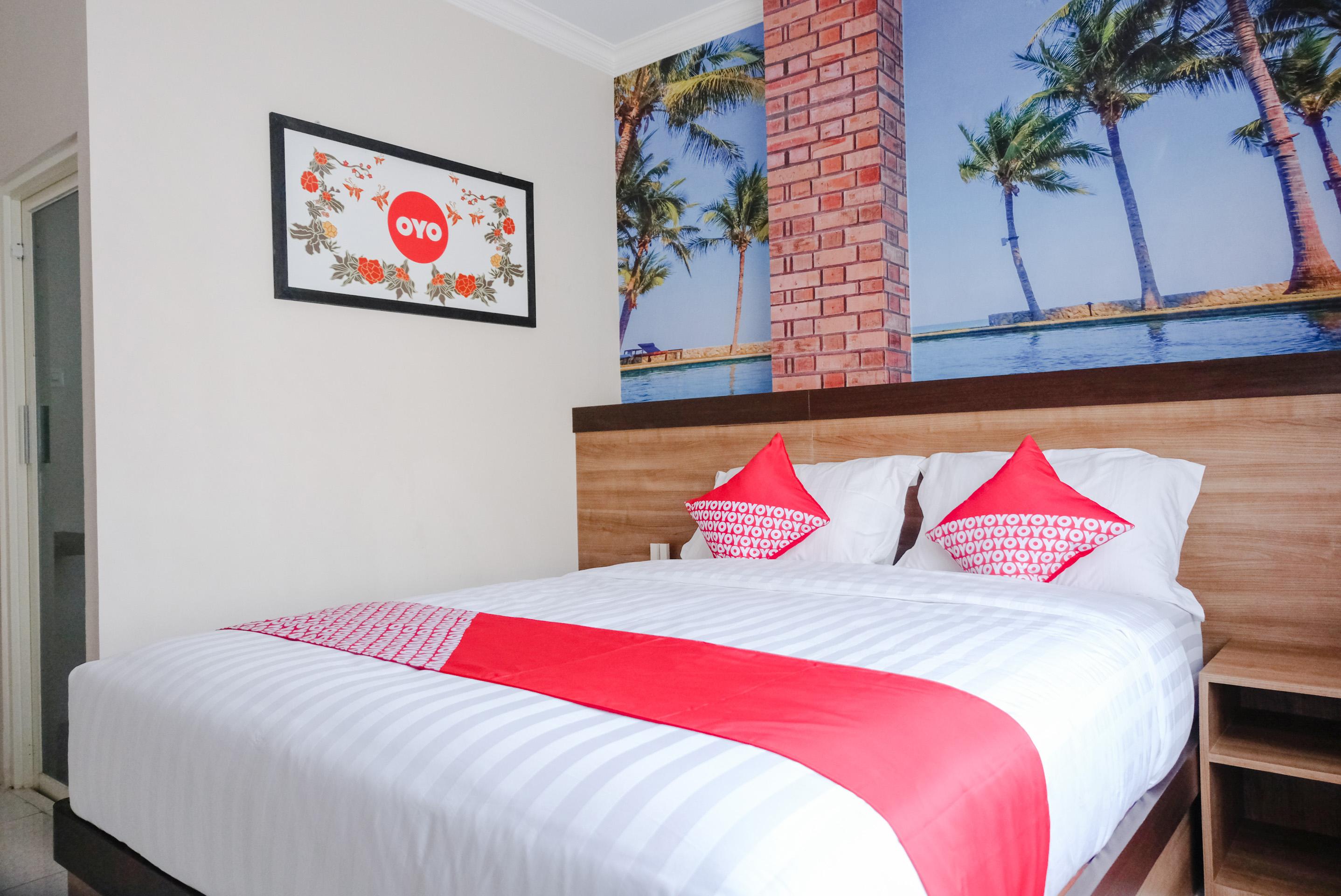 Noura Guest House Syariah Malang Exterior photo